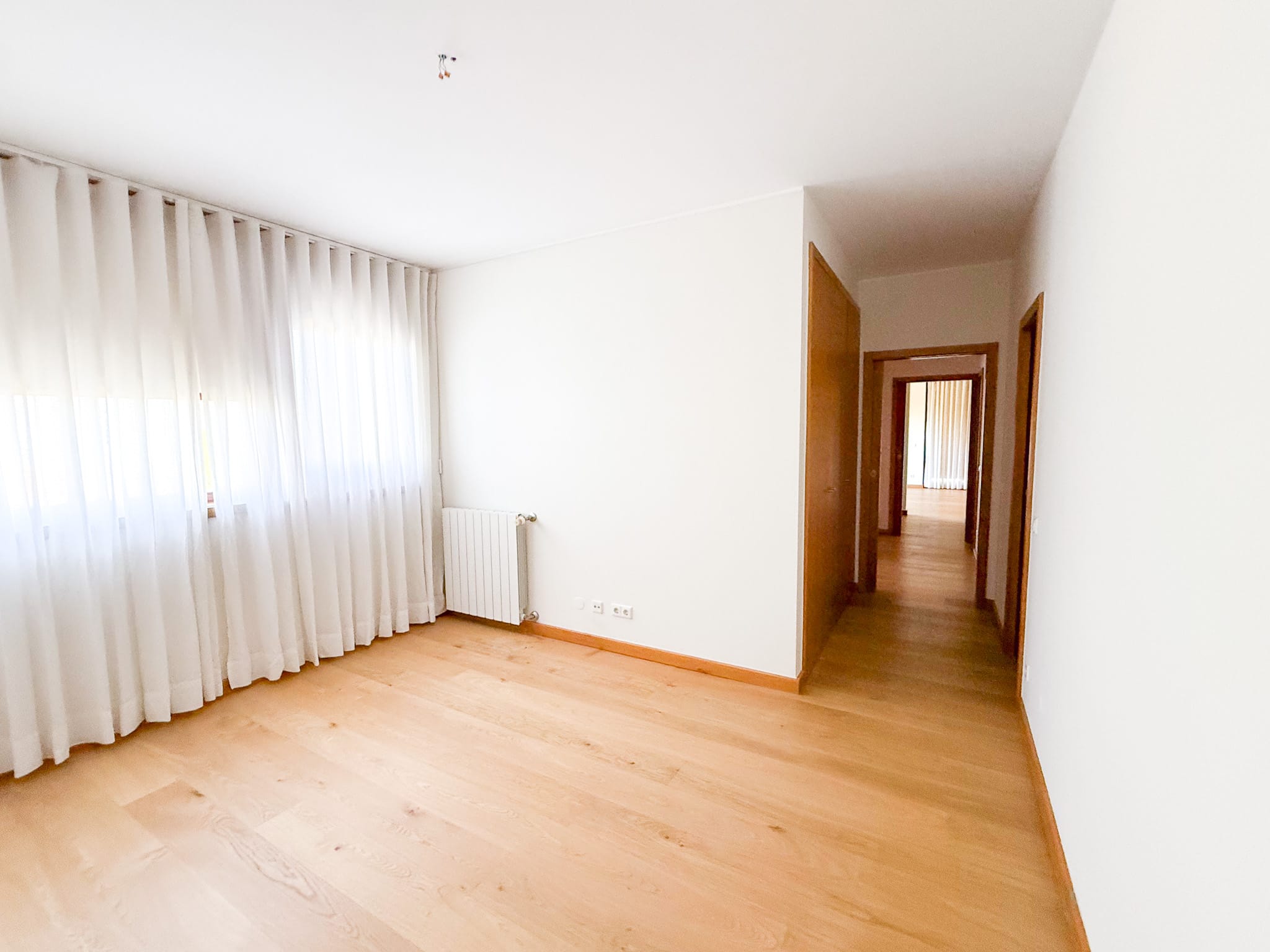Apartment Detail